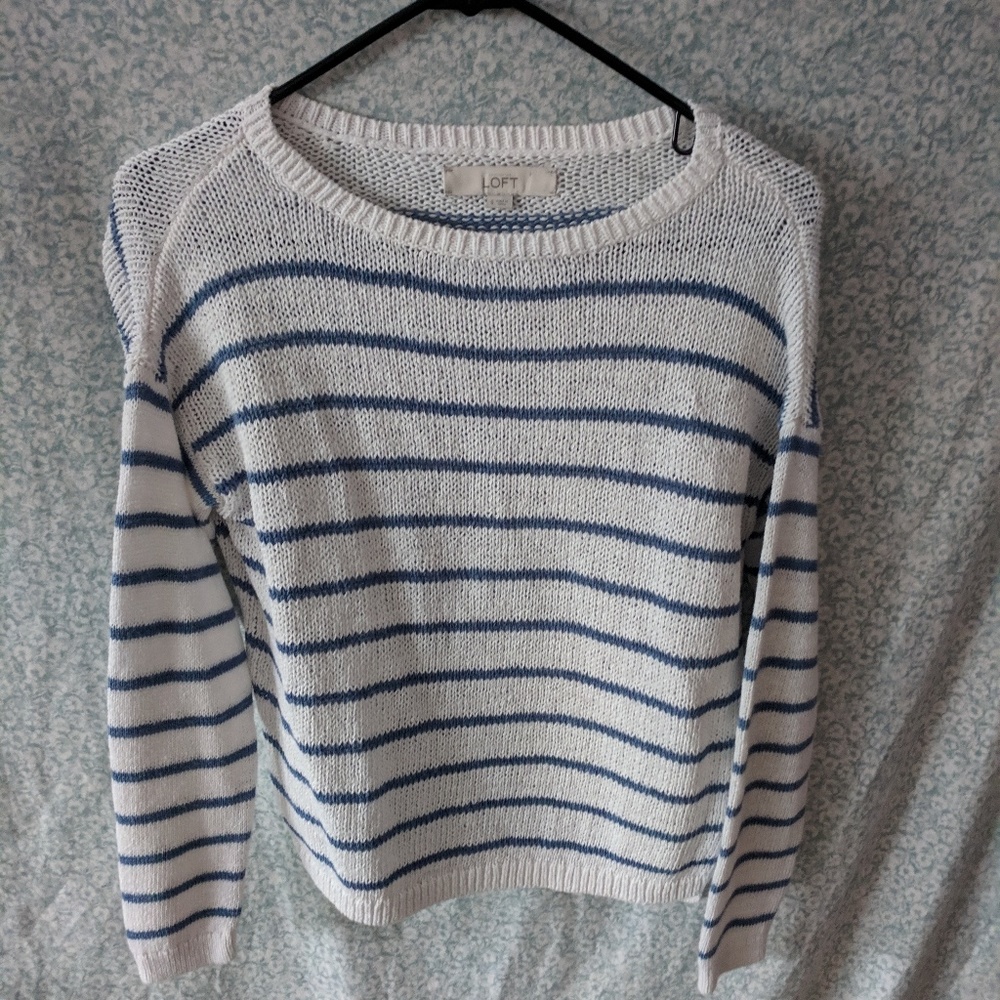 Crop sweater